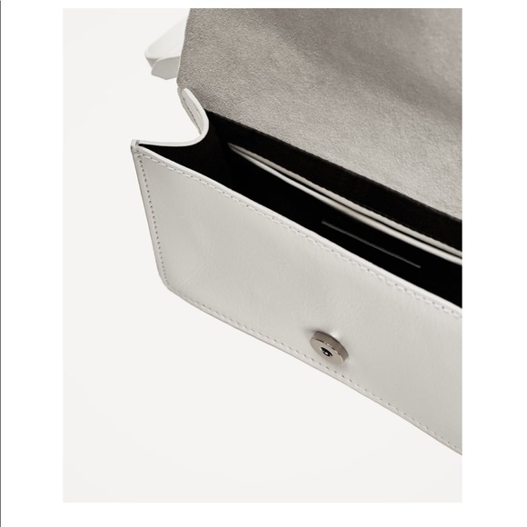 Zara-CONTRASTING STRIPES LEATHER CROSSBODY BAG 🤡 - Picture 5 of 7